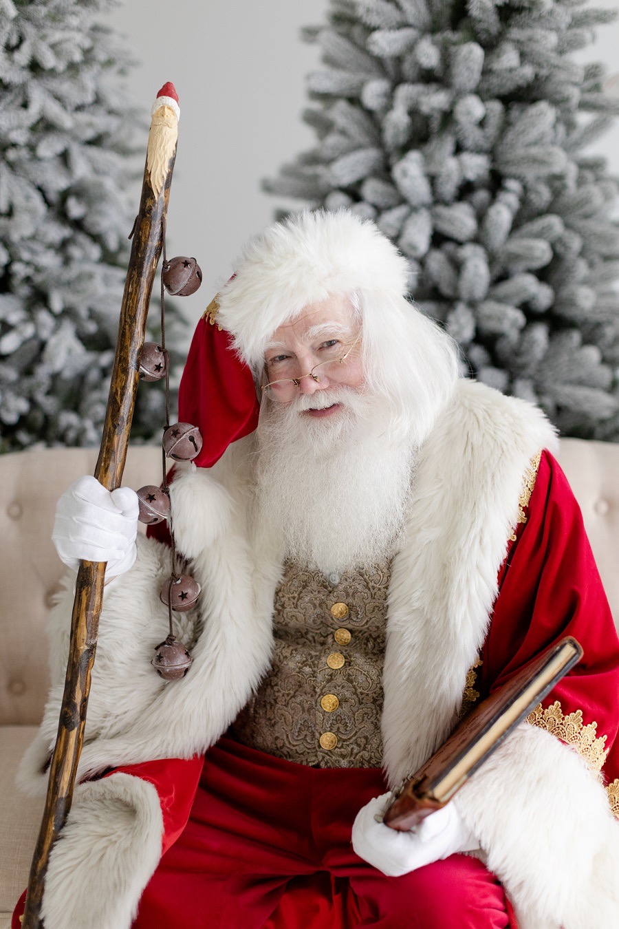 A professionally trained National Santa Agency Santa